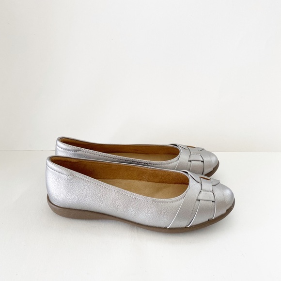 BNIB Naturalizer Fabiola Leather Round Toe Flats Silver Frost 7.5 - Picture 4 of 14